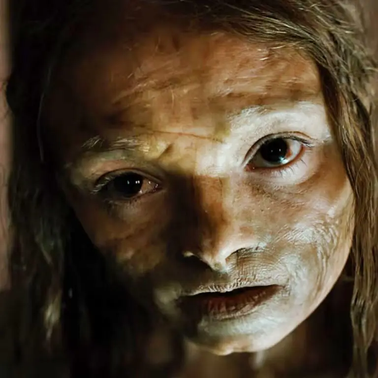 Natalie Grace as Katie Cannon in Lee Cronin’s The Mummy